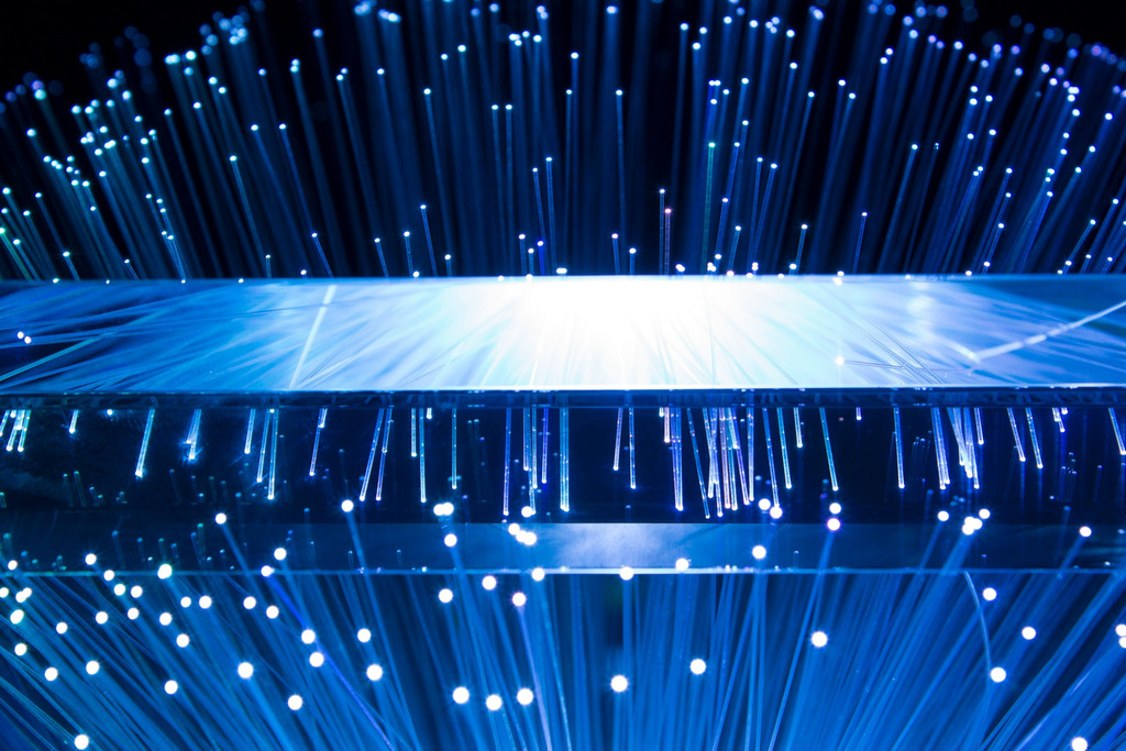 [EN] Boosting New Technology and Innovation in Europe: Lessons across sectors including Defense